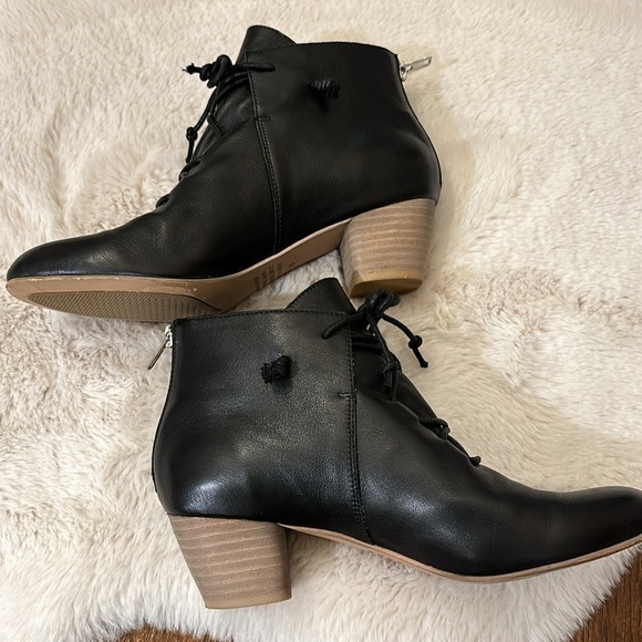 Django and Juliet dress shoes - Picture 6 of 8